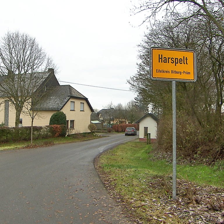 Hierzuland Harspelt Dorfstraße