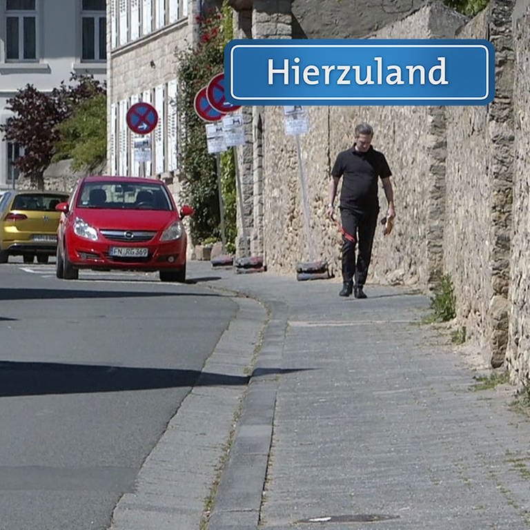 Hierzuland-Schild Drais Seminarstraße