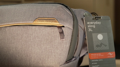 Tasche "Everyday Sling", die von Amazon kopiert wurde.