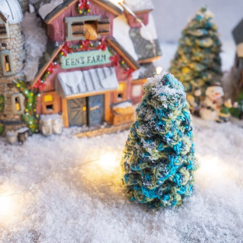 Wichtel-Weihnachtsbaum (Foto: Annelie Kojic )