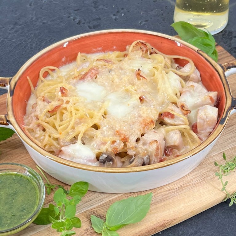 Spaghetti-Speck-Gratin
