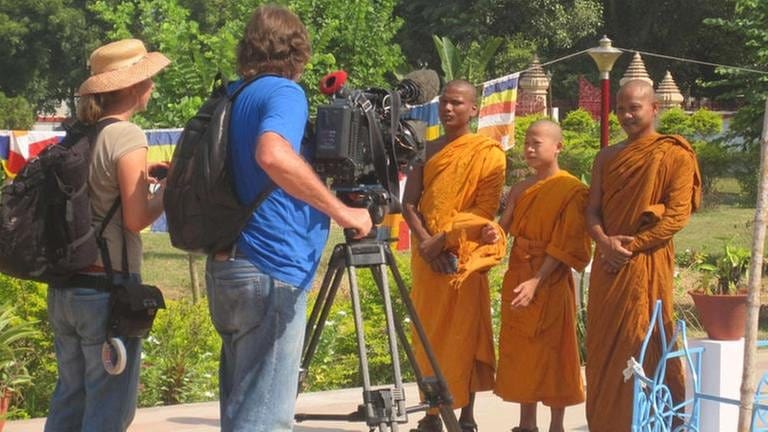 Herzenswunsch der Mönche aus Thailand, einmal nach Sarnath zu kommen. (Foto: SWR, SWR - Susanne Mayer-Hagmann)
