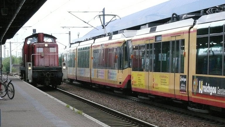 Es ist im Gespräch, dass das Land Baden-Württemberg im Achertal mehr Züge fahren lassen möchte. (Foto: SWR, Wolfgang Drichelt)
