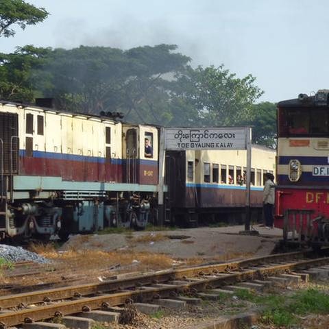 Eisenbahn in Myanmar (Foto: SWR, SWR - Alexander Schweitzer)