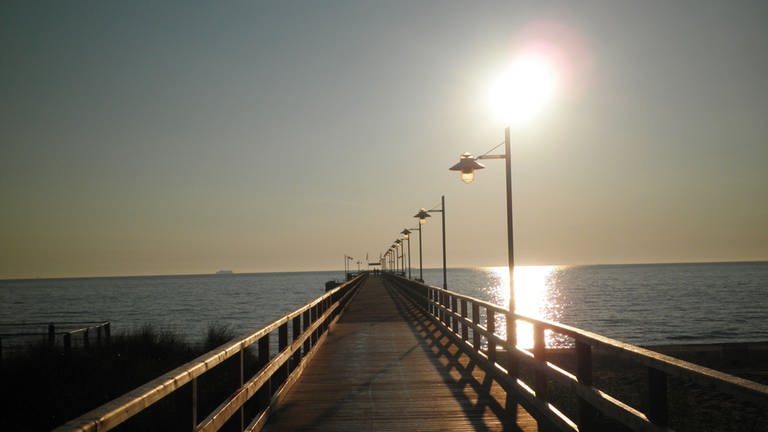 Die Ostsee von ihrer schönsten Seite - Seebrücke Bansin am Morgen (Foto: SWR, Grit Merten)