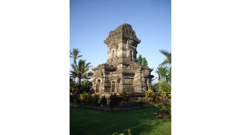 Der Singosari-Tempel wurde im 13. Jahrhundert errichtet, um zwei Religionen, den Hinduismus und den Buddhismus, zu vereinigen. (Foto: SWR, Alexander Schweitzer)