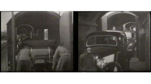 Autos beim Verladen in einen Autozug aus dem Jahr 193 (Foto: SWR, SWR -)