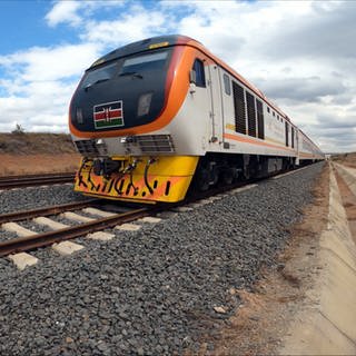 Der neue Zug trägt einen stolzen Namen: Madaraka Express.
