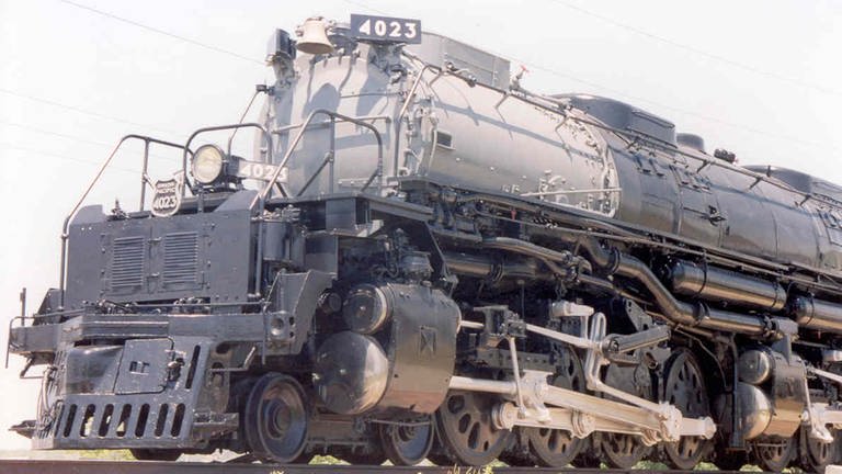 Der Big Boy ist die wohl größte und leistungsstärkste Dampflok der Welt. 25 Exemplare wurden gebaut. Der letzte Einsatz war 1959. Acht Big Boys bleiben als Denkmal-Lokomotiven erhalten. 4023 steht in Omaha, Nebraska. (Foto: SWR, Hagen von Ortloff)