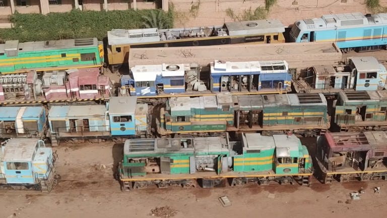 Ein großer Teil der Sudanesischen Lokomotiven ist betriebsunfähig, Mitschuld daran trägt, wegen Ersatzteilmangel, das seit 1997 von den USA verhängte Embargo. (Foto: SWR, Michael Mattig-Gerlach)