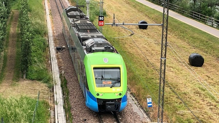 Nonstalbahn zwsichen Malè und Mezzana – hier fahren erst seit 2013 Züge. (Foto: SWR, Alexander Schweitzer)
