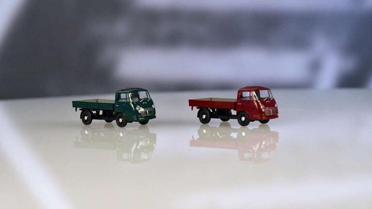 "DreiKa" - ein kleiner Hersteller von Automodellen im Vertrieb von "Busch" - zeigte diesmal Modelle des Lieferwagens Goliath Express. (Foto: SWR, SWR - Harald Kirchner)