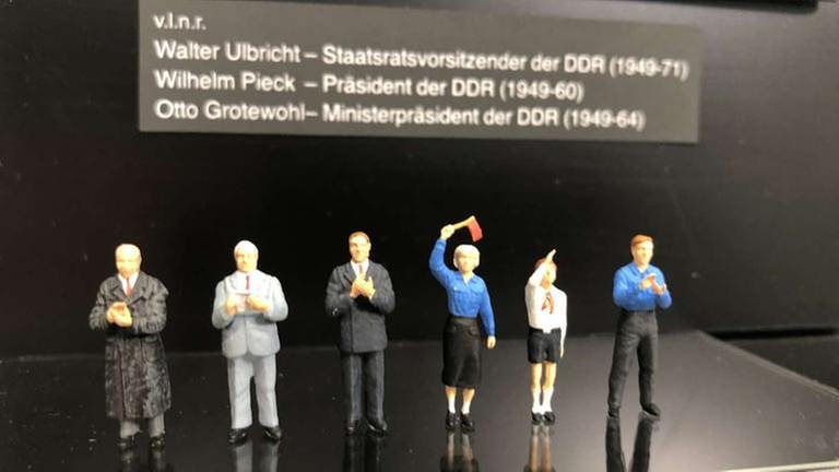 Firma Preiser: 70 Jahre Gründung der DDR, Walter Ulbricht, Wilhelm Pieck, Otto Grotewohl. (Foto: SWR, SWR - Alexander Schweitzer)