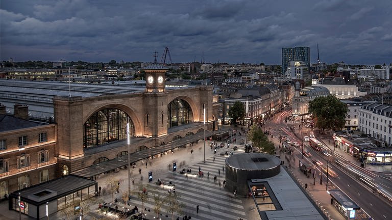 Kings Cross Station London (Foto: YUZU Productions / Bea Müller)