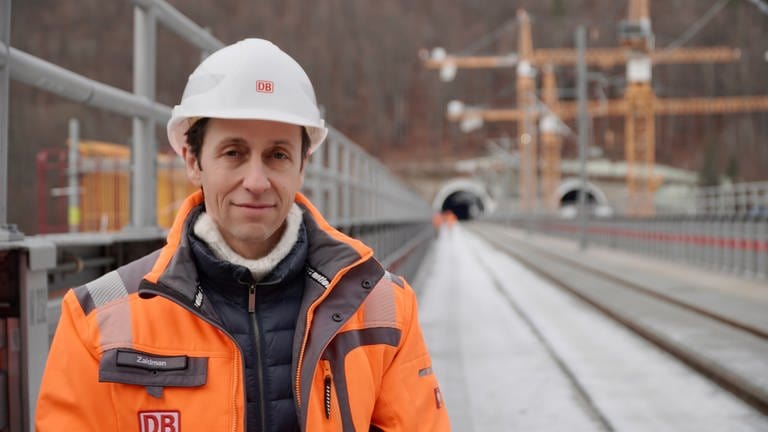 Igor Zaidmann ist Projektleiter der Filstalbrücke  (Foto: SWR, Christopher Paul)