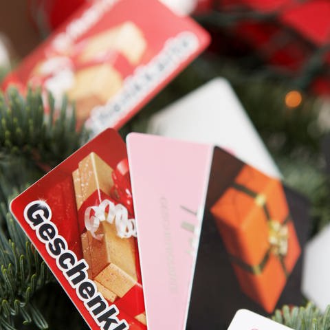 Geschenk-Gutscheine - Weihnachten (Foto: dpa Bildfunk, Malte Christians)