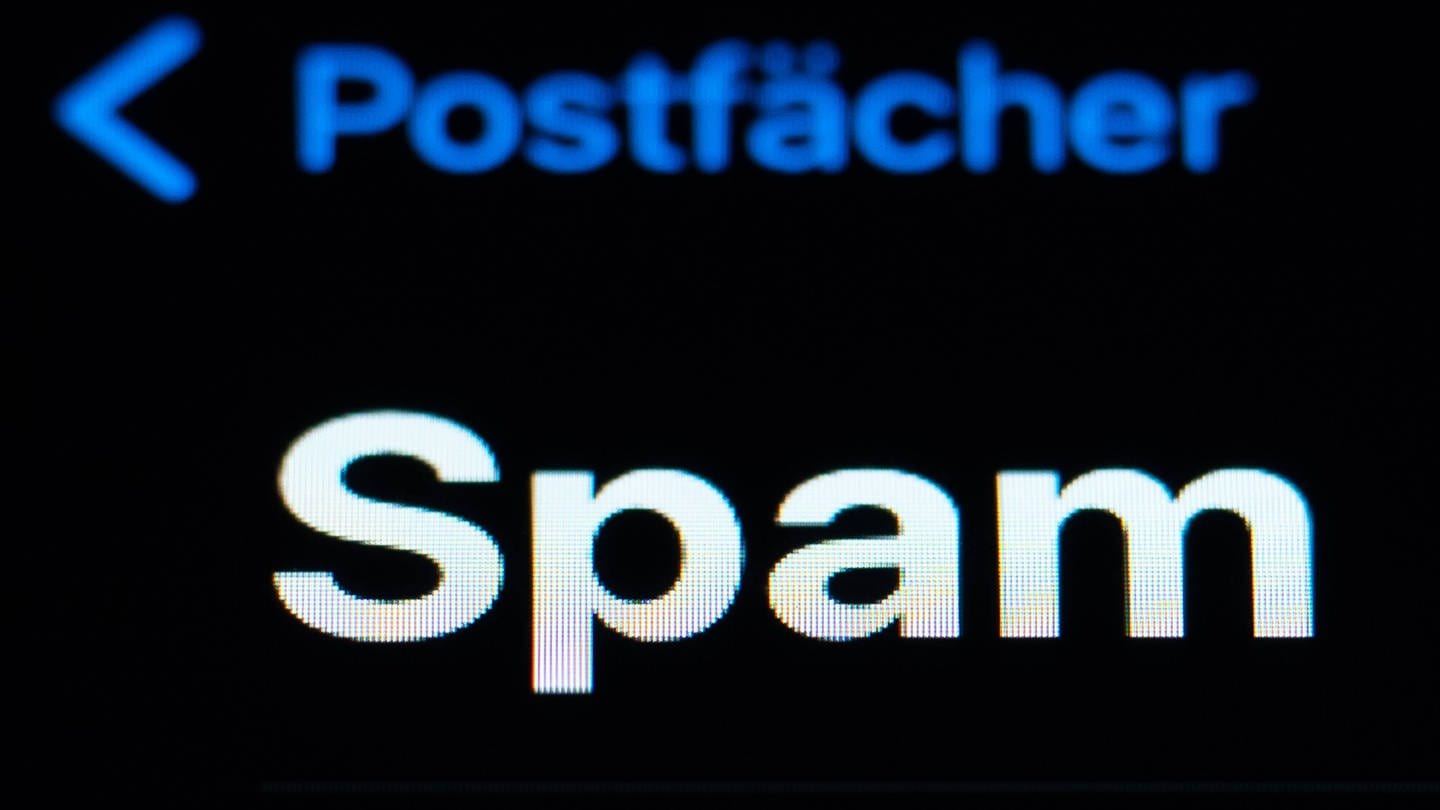 Phishing, Spoofing & Co: Ein E-Mail-Postfach mit dem Wort Spam (Foto: IMAGO, Bildnummer: 0201476260)