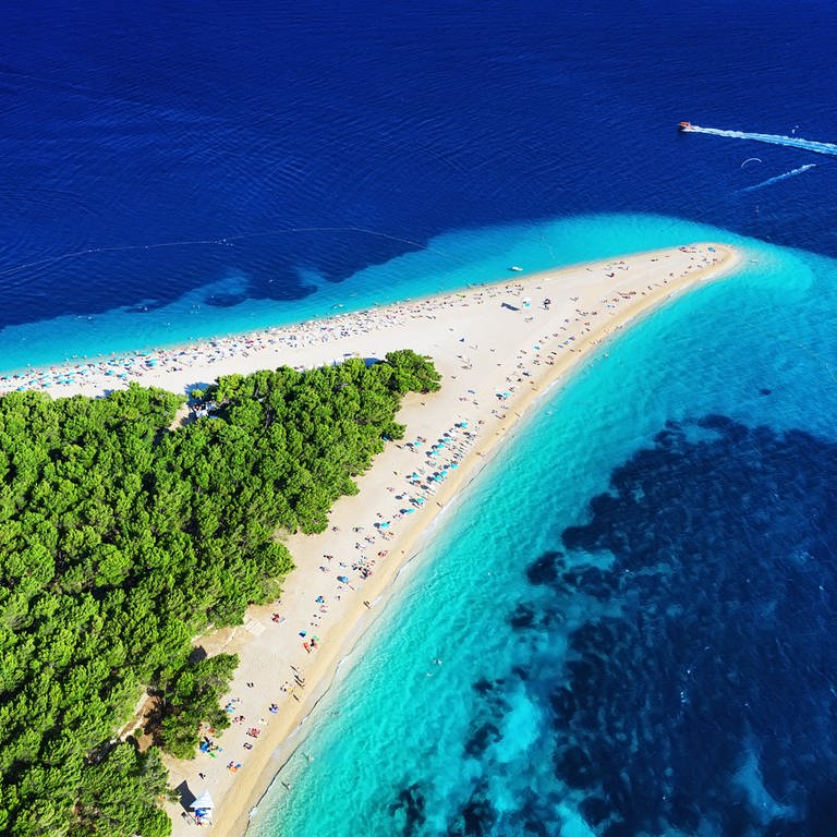 Strand Bol auf der Insel Brac in Dalmatien Kroatien