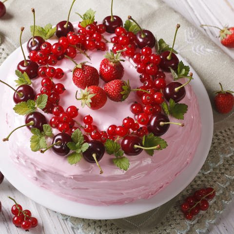 Torte mit Beeren (Foto: Colourbox)