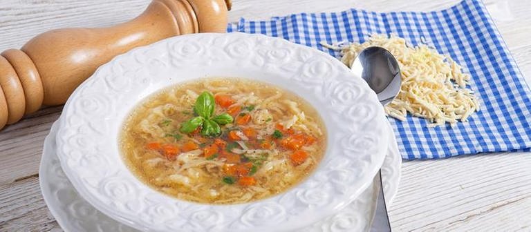 Eine Suppe (Foto: Getty Images, Thinkstock -)
