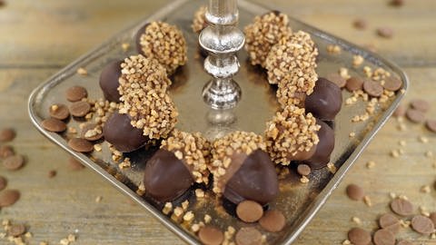 Eicheln aus Schokolade (Foto: SWR)