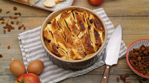 Brotpudding mit Äpfeln (Foto: SWR)