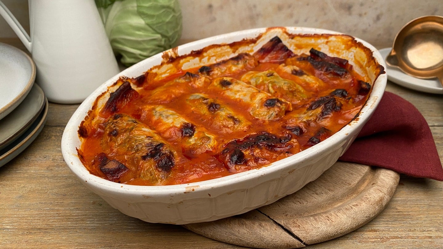 Rezept: Krautwickel mit Tomatensoße - Rezepte - Kaffee oder Tee - TV