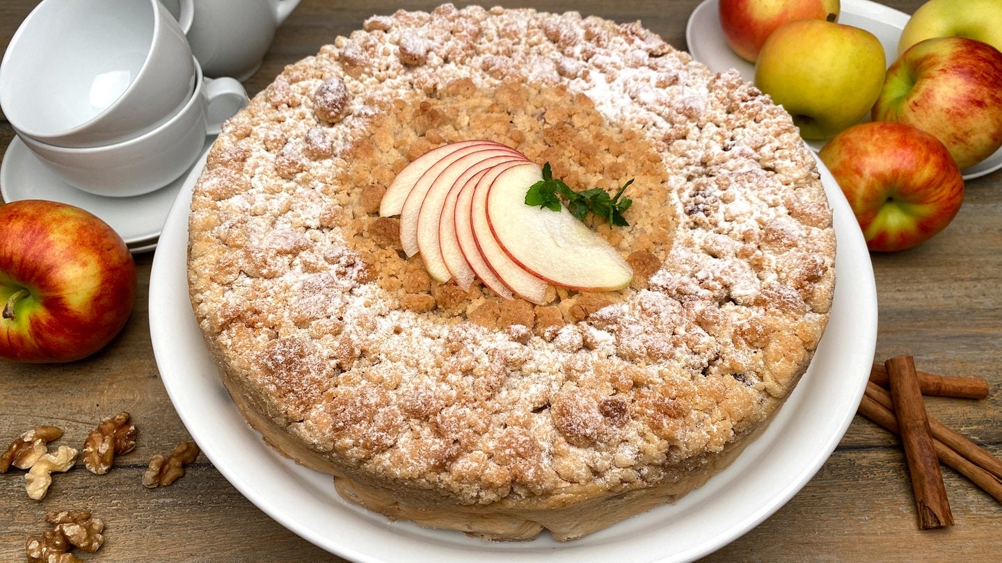 Apfelschneckenkuchen - Rezepte - Kaffee oder Tee - TV