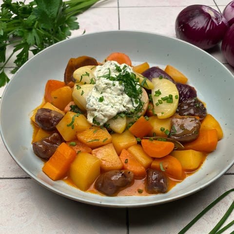 Kartoffel-Karotten-Gulasch