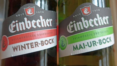Flaschen mit Maibock und Winterbock