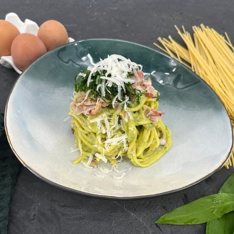 Spaghetti Carbonara mit Bärlauch
