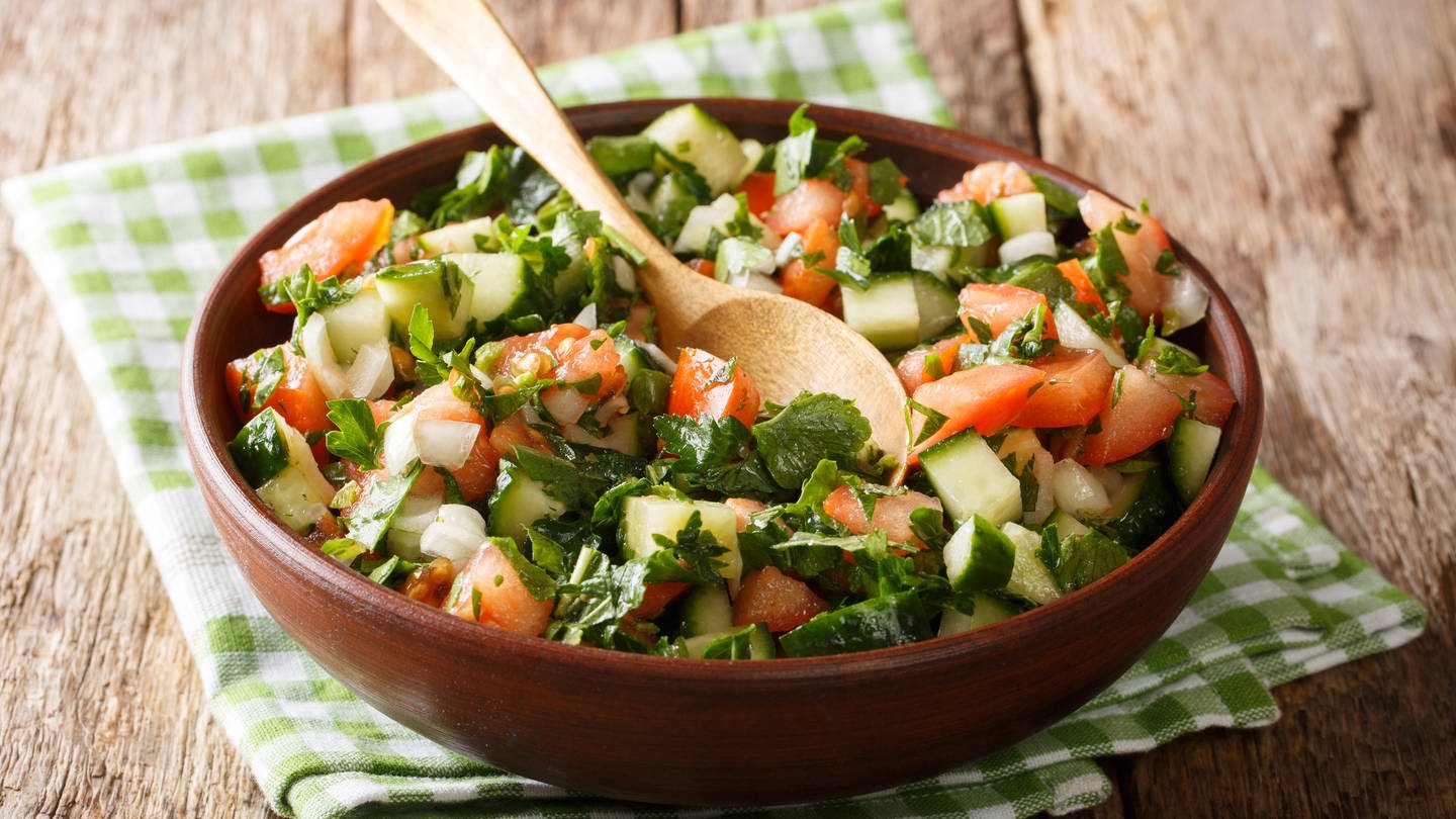 Gemüse-Salat (Foto: Colourbox)