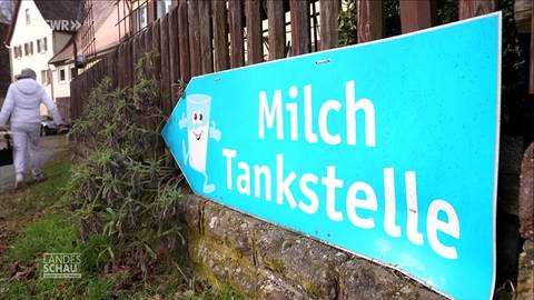 Schild "Milchtankstelle" (Foto: SWR)