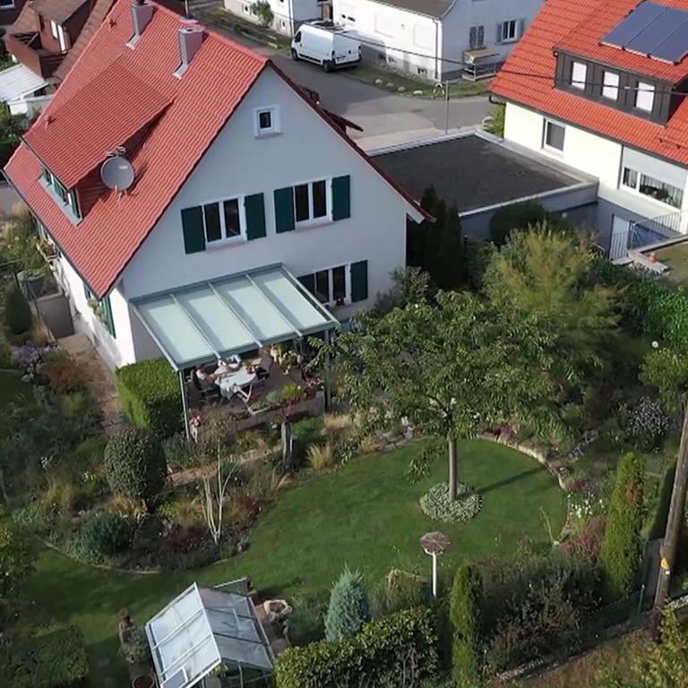 Haus mit Garten (Foto: SWR)