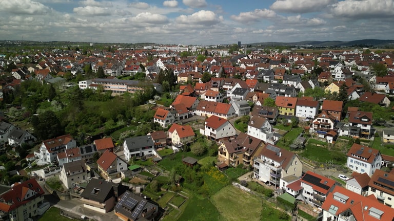 Sonja in Denkendorf: Der Ort von oben. (Foto: SWR)