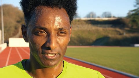 Samuel Fitwi Sibhatu aus Eritrea ist ein außergewöhnlicher Läufer. (Foto: SWR, SWR)
