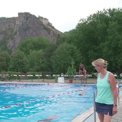 Thermalschwimmbad Rheingrafenstein (Foto: SWR)