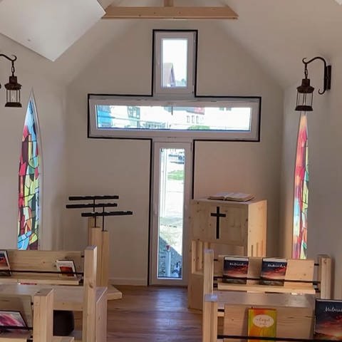 Tiny-Haus Kapelle von innen (Foto: SWR)