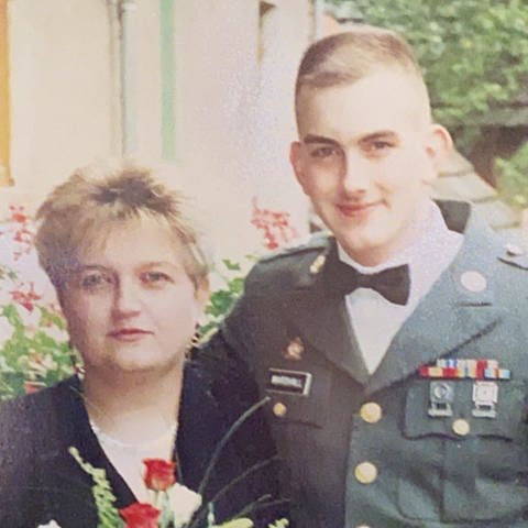 Soldat und seine Ehefrau (Foto: SWR, SWR)