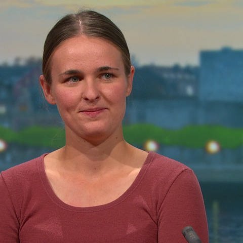 Weit-Wanderin Caroline Ludwig zu Gast in der Sendung Landesschau Rheinland-Pfalz (Foto: SWR)