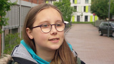 Die 18-jährige Sophie Henigin engagiert sich auch für Klimaschutz. (Foto: SWR)