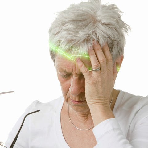 Kopfschmerz-Patientin - Wenn der Schmerz wie ein Blitz einschlägt (Foto: SWR)