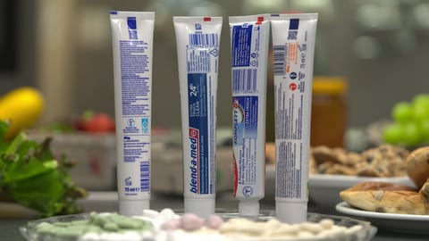 Patienten mit Fructose-Intoleranz sollten Kaugummi, Dragees oder auch Zahnpasta mit dem Inhaltsstoff Sorbit bzw. Sorbitol meiden.  (Foto: SWR)