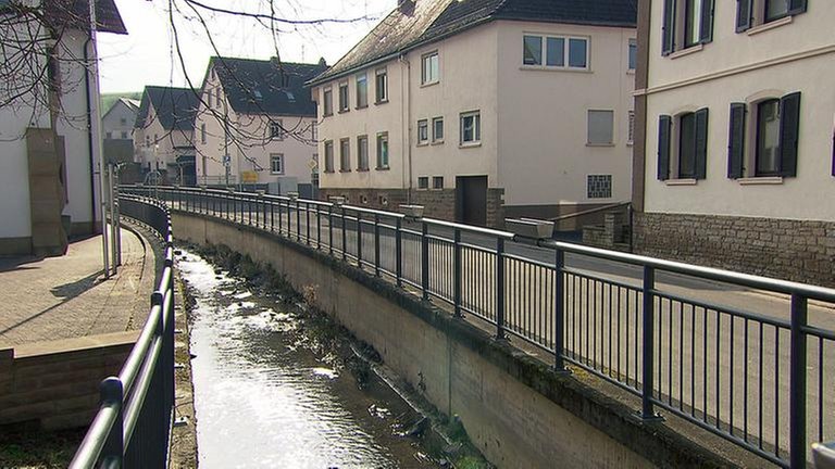 Die Hauptstrasse In Waldgrehweiler Landesschau Rheinland Pfalz Swr Fernsehen