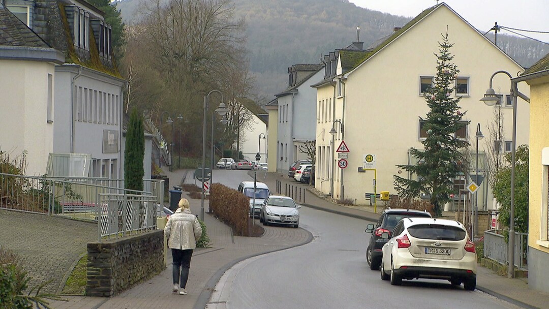Die Hauptstrasse In Mertesdorf Landesschau Rheinland Pfalz Swr Fernsehen