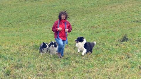 Spabrücken Frau mit Hunden (Foto: SWR, SWR -)