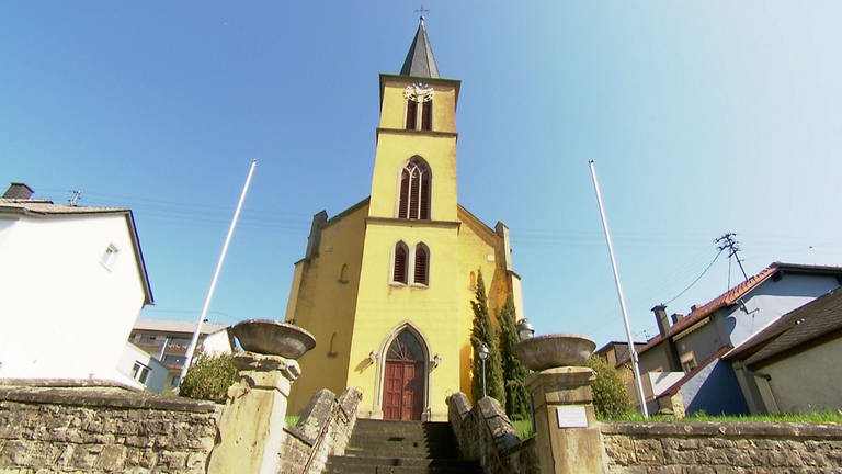 Kirche von Mesenich (Foto: SWR)