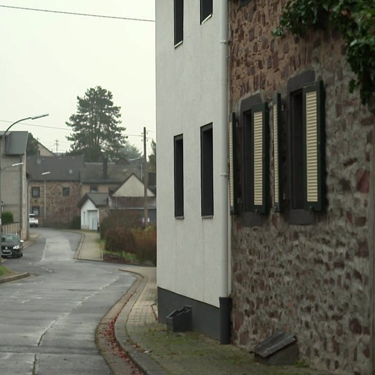 Lasserg, Schulstrasse (Foto: SWR)