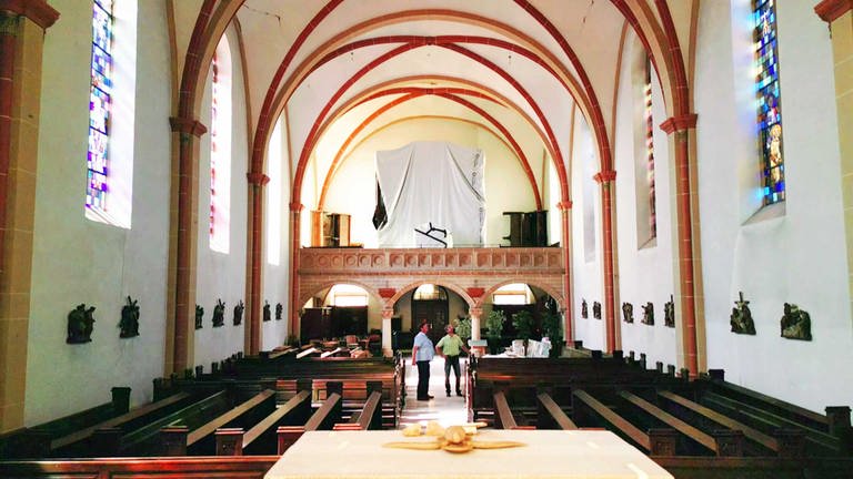 Kirf - Die Kirche von innen (Foto: SWR)