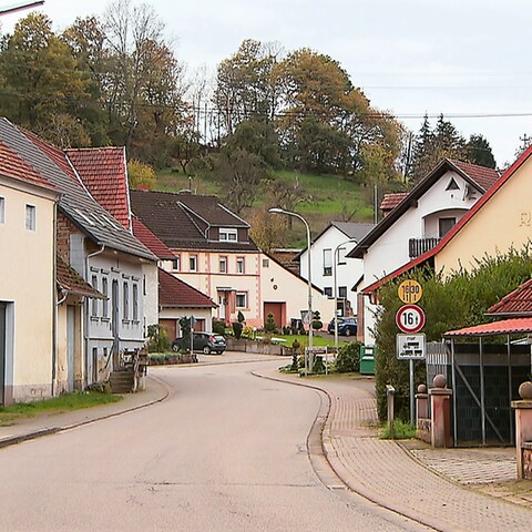 Hierzuland Langenbach Hauptstraße (Foto: SWR)